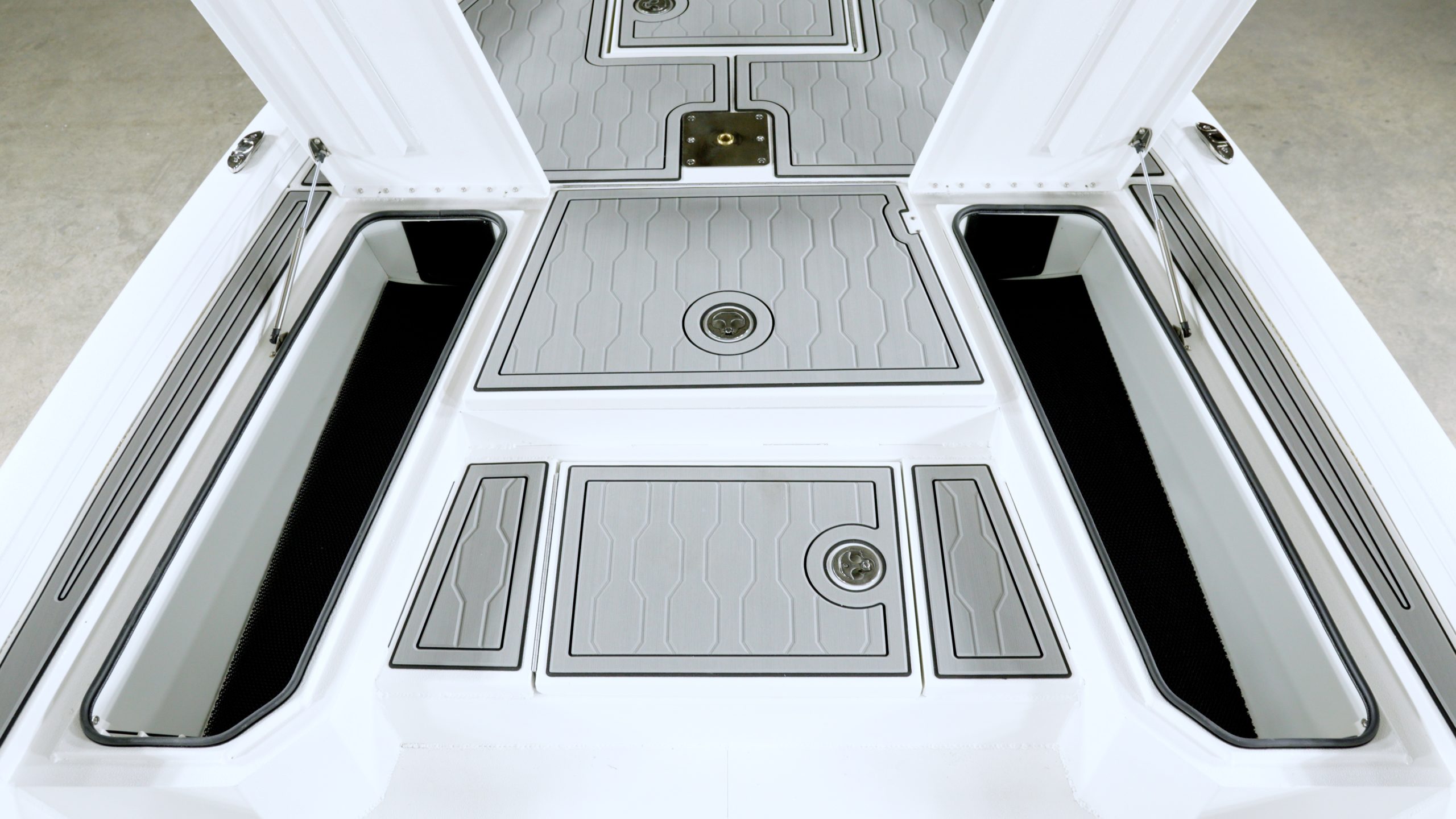 Fx30.2106.00 00 13 13.Still129