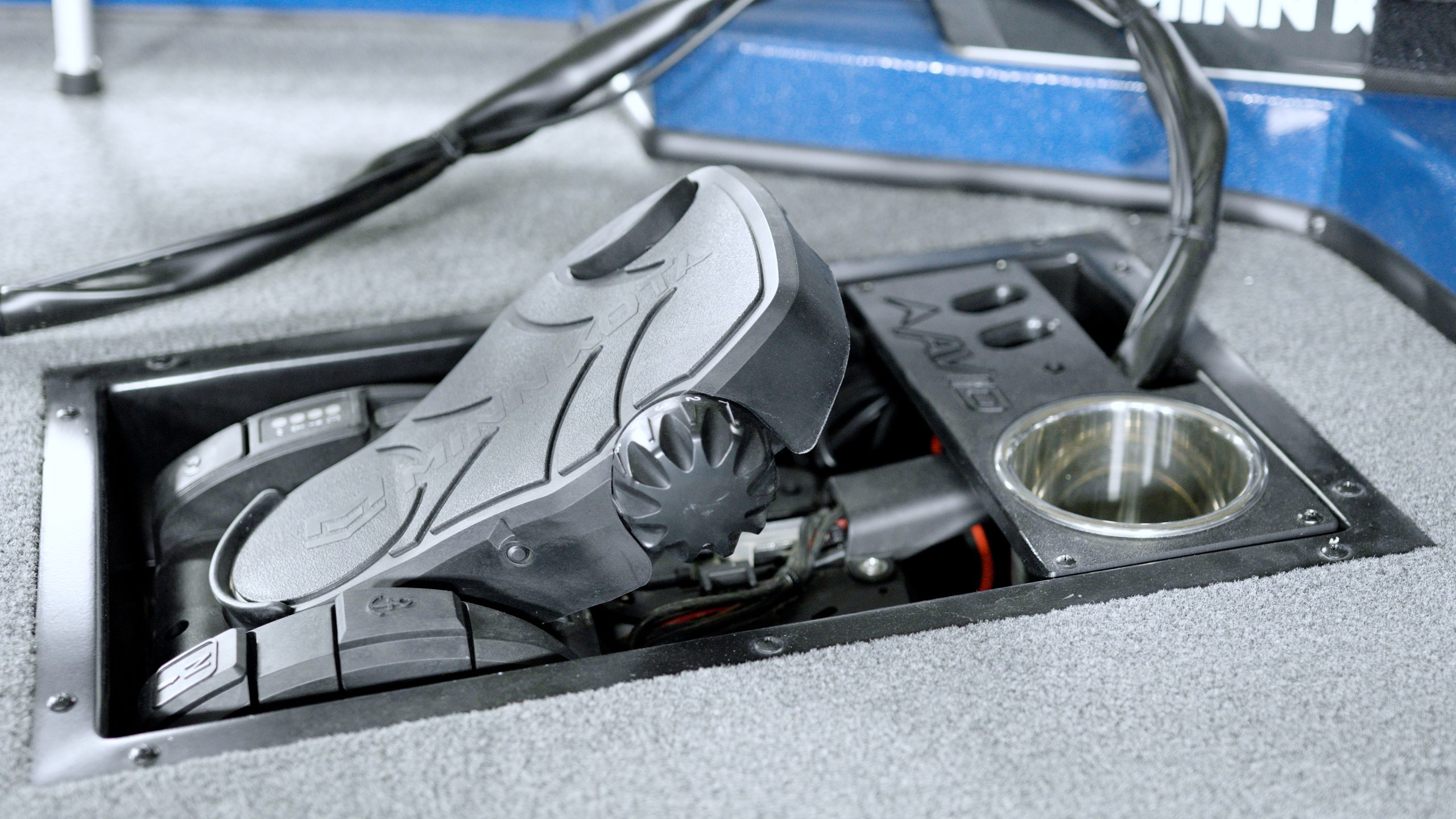 Fx30.2106.00 00 15 18.Still154